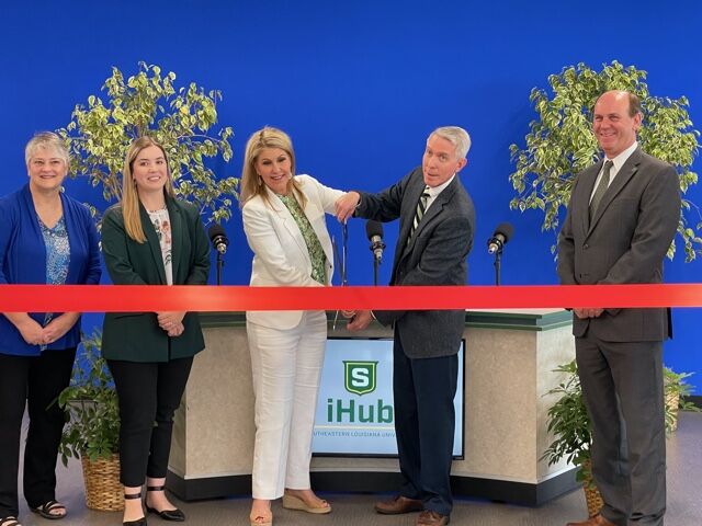 New iHub promotes collaboration among disciplines, innovation